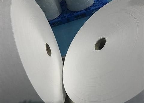 kopen Elektrostatische elektret smelt geblazen doek zeer effectief virus filteren 160cm breedte online manufacture