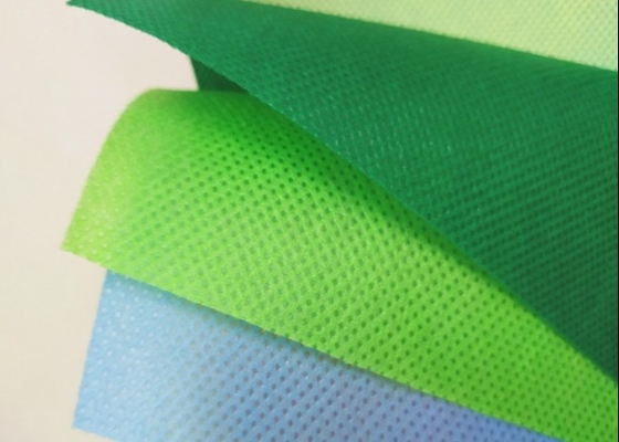 kopen Groene en rode 100% PP niet-geweven stof Spunbond voor boodschappentassen online manufacture