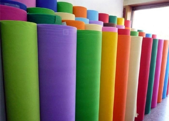 kopen De hydrofiele Niet-geweven Stof 13gsm van pp Spunbond - 200gsm voor 3ply-Gezichtsmaskers online manufacture